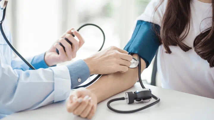 ECF_BloodPressureCuffs_HealthcareMedical