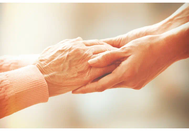 HM-Landing-page-Hero-image-Old-Lady-Hands-720x500